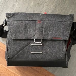 Messenger bag